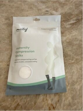 Women's Motif Medical Maternity Compression Socks White/Grey